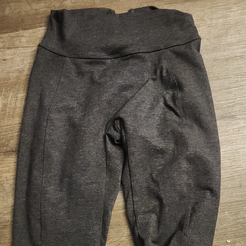 Dark Gray High-Waisted Leggings